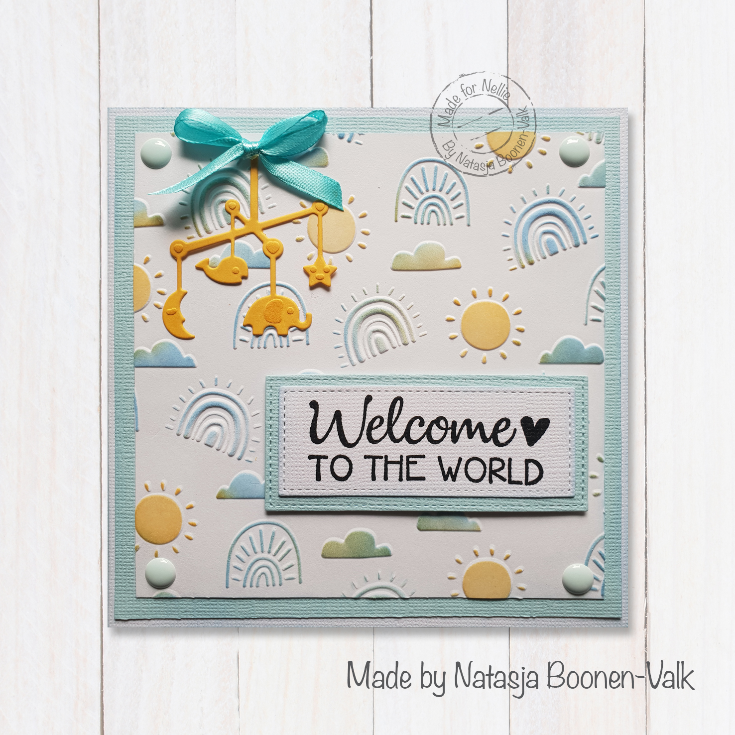 Nellie Snellen Background - Rainbow