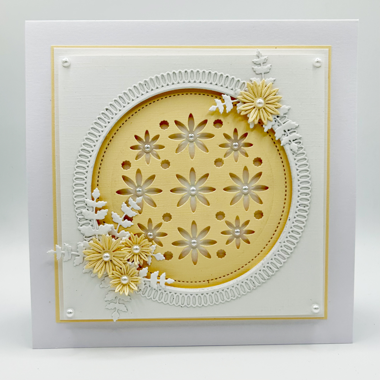 John Next Door - Daisy Circle & Leaves