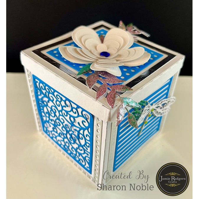 Jamie Rodgers Crafts - Swirly Square Tile Die Set